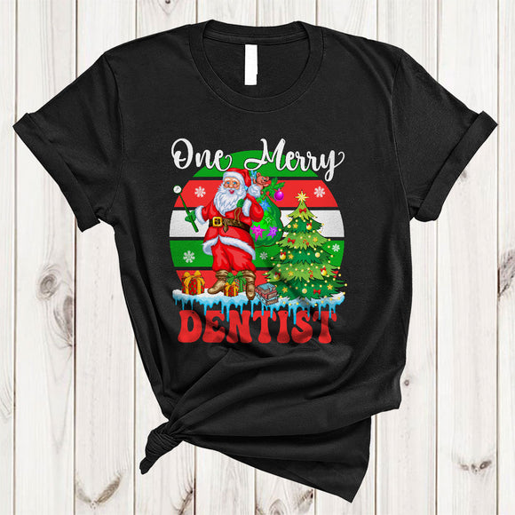 MacnyStore - One Merry Dentist, Cool Retro Christmas Tree Santa Lover, Matching X-mas Group T-Shirt