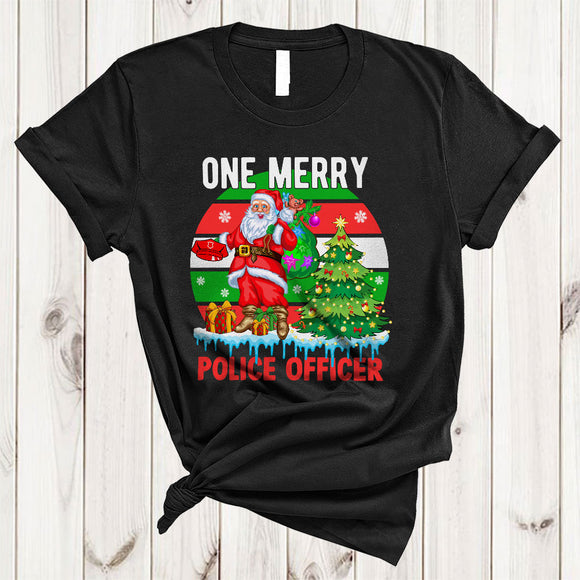 MacnyStore - One Merry Police Officer, Cool Retro Christmas Tree Santa Lover, Matching X-mas Group T-Shirt