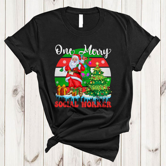 MacnyStore - One Merry Social Worker, Cool Retro Christmas Tree Santa Lover, Matching X-mas Group T-Shirt