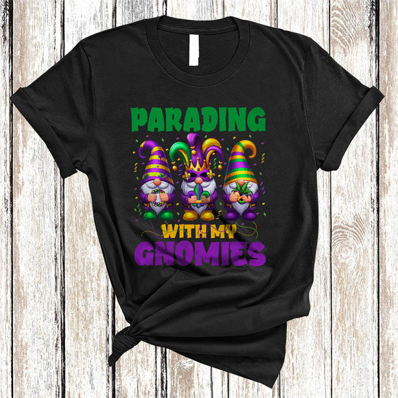 MacnyStore - Parading With My Gnomies, Wonderful Mardi Gras Three Gnomes, Matching Parades Group T-Shirt