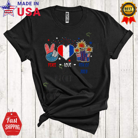 MacnyStore - Peace Love 4th Of July Cool Happy Independence Day Peace Hand Sign American Flag Heart Fireworks T-Shirt