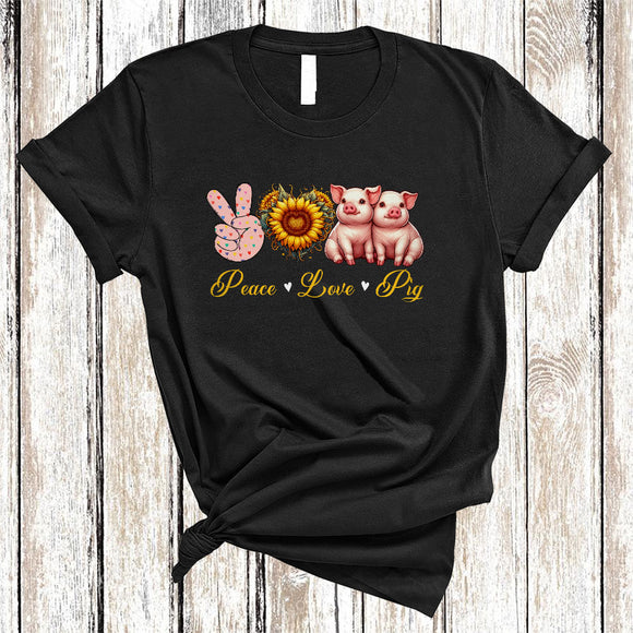 MacnyStore - Peace Love Pig, Amazing Cute Peace Hand Sign Heart Shape Sunflower, Pig Farmer Farming T-Shirt
