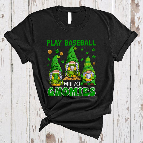 MacnyStore - Play Baseball With My Gnomies, Wonderful St. Patrick's Day Three Gnomes, Horseshoes Shamrock T-Shirt