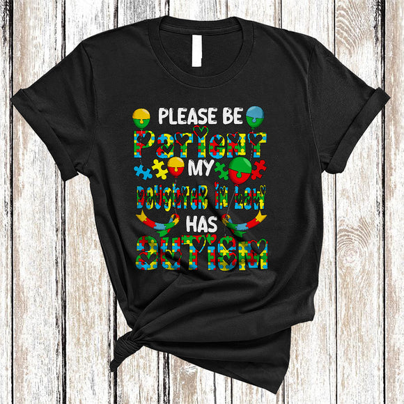 MacnyStore - Please Be Patient My Daughter In Law Has Autism, Lovely Autism Awareness Puzzle Ribbon, Family T-Shirt