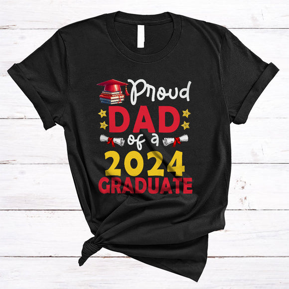 MacnyStore - Proud Dad Of A 2024 Graduate, Awesome Graduation Class Of 2024, Graduate Family Group T-Shirt
