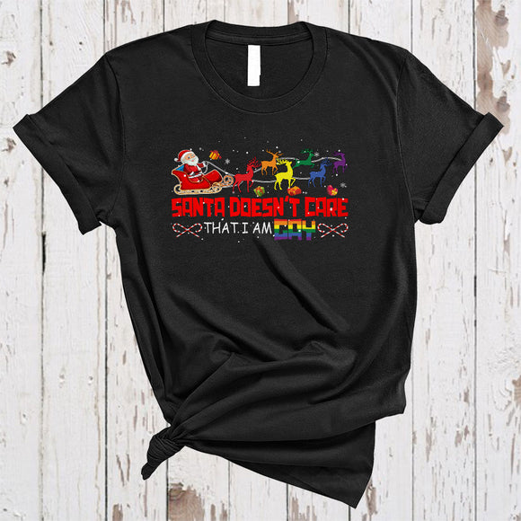 MacnyStore - Santa Doesn't Care That I Am Gay, Fantastic Christmas LGBTQ Pride, Santa Sleigh X-mas T-Shirt