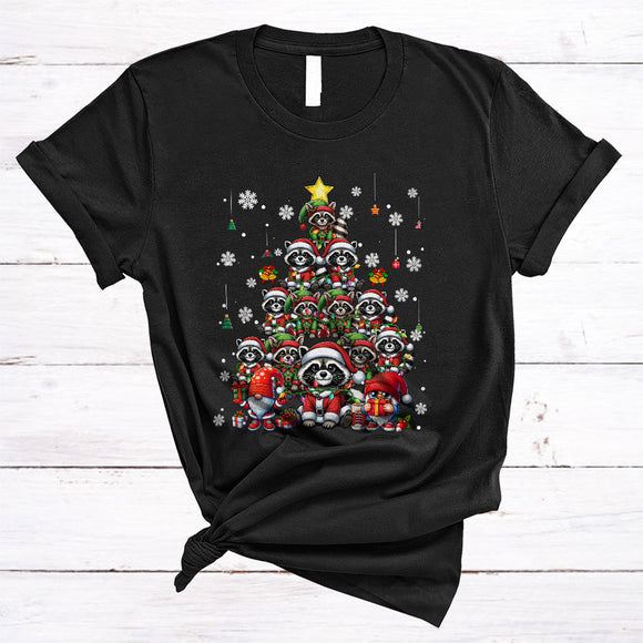 MacnyStore - Santa ELF Raccoon Christmas Tree, Lovely Merry X-mas Lights Snow Around, Animal Gnomes Lover T-Shirt