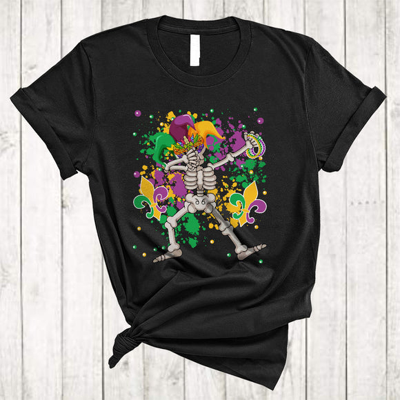 MacnyStore - Skeleton Dabbing With Mardi Gras Mask Beads, Amazing Mardi Gras Skeleton, Parade Group T-Shirt