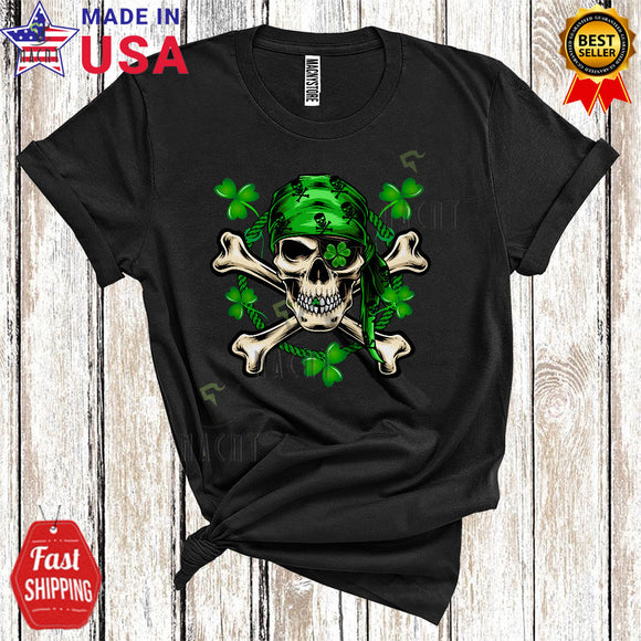 MacnyStore - Skull Pirate With Shamrocks Cool Happy St. Patrick's Day Shamrock Irish Skull Pirate Family Lover T-Shirt
