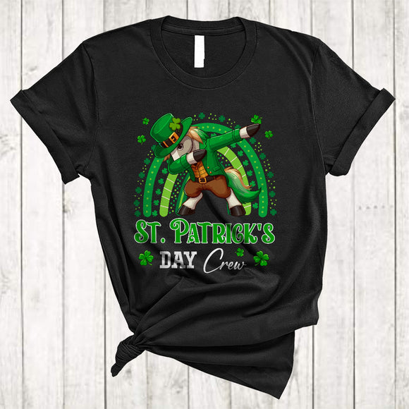 MacnyStore - St. Patrick's Day Crew, Lovely Dabbing Horse Leprechaun, Rainbow Shamrocks Animal Lover T-Shirt