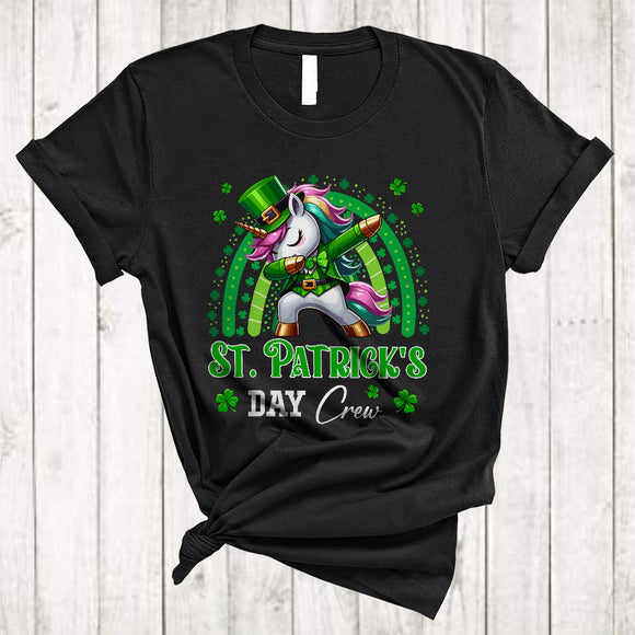 MacnyStore - St. Patrick's Day Crew, Lovely Dabbing Unicorn Leprechaun, Rainbow Shamrocks Animal Lover T-Shirt