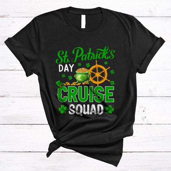 MacnyStore - St. Patrick's Day Cruise Squad, Awesome Shamrock Cruise Ship Lover, Pot Of Gold Family Group T-Shirt