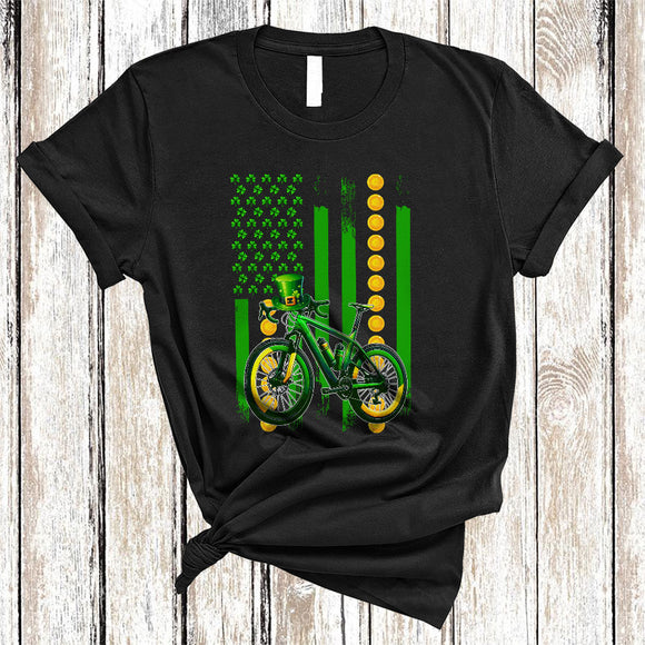 MacnyStore - St. Patrick's Day US Flag Bicycle, Proud St. Patrick's Day Shamrock, Bicycle Driver Lover T-Shirt