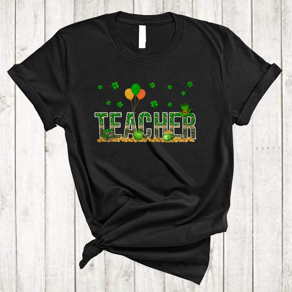 MacnyStore - Teacher, Awesome St. Patrick's Day Leopard Shamrocks, Matching Girls Women Family Group T-Shirt