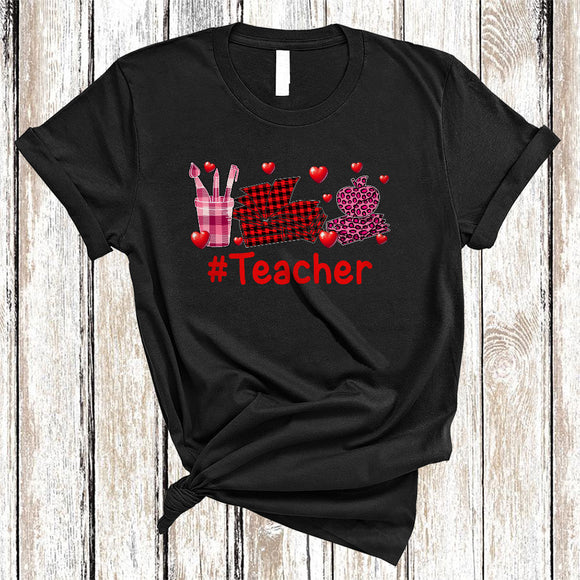 MacnyStore - Teacher, Awesome Valentine's Day Leopard Plaid Hearts, Matching Single Valentine Family Group T-Shirt