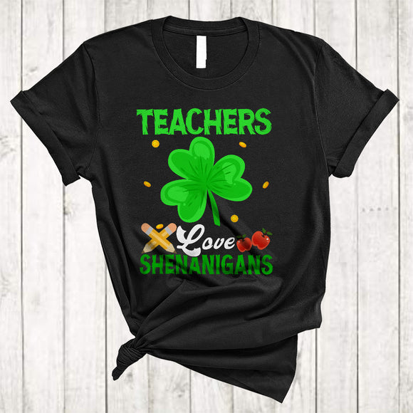 MacnyStore - Teachers Love Shenanigans, Amazing St. Patrick's Day Irish Lucky Shamrock, Family Group T-Shirt