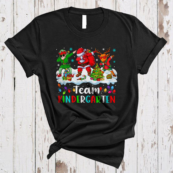 MacnyStore - Team Kindergarten, Awesome Christmas Dabbing Santa Reindeer ELF, X-mas Student Teacher Group T-Shirt