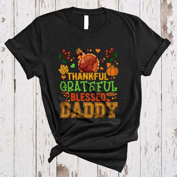 MacnyStore - Thankful Grateful Blessed Daddy, Lovely Thanksgiving Dabbing Turkey, Fall Leaf Pumpkin Family T-Shirt