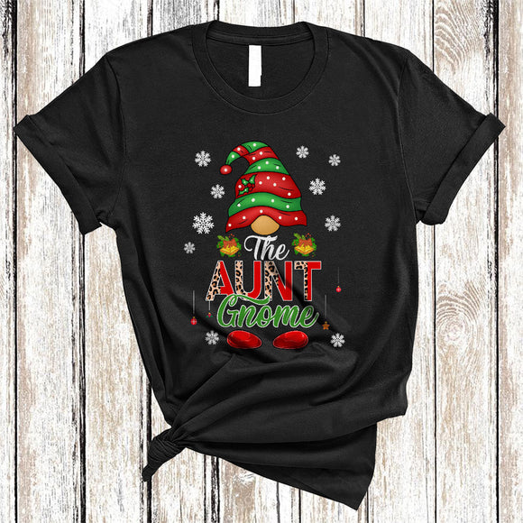 MacnyStore - The Aunt Gnome, Cute Leopard Christmas Snow Gnomes, Matching Pajama Family X-mas T-Shirt