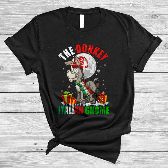 MacnyStore - The Donkey Italian Gnome, Humorous Merry Christmas Lights, X-mas Donkey Gnome Farmer T-Shirt