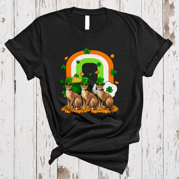 MacnyStore - Three Abyssinian Cat With Rainbow, Awesome St. Patrick's Day Shamrock Lucky, Irish Family Group T-Shirt