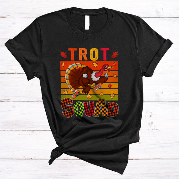 MacnyStore - Trot Squad, Cool Plaid Thanksgiving Turkey Running Runner, Vintage Retro Fall Leaf Lover T-Shirt