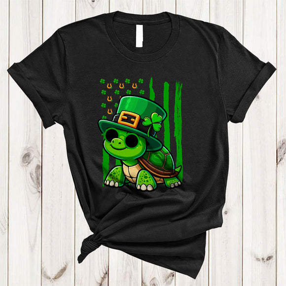 MacnyStore - Turtle Sunglasses Shamrock US Flag, Lovely St. Patrick's Day Sea Animal Lover, Lucky Family T-Shirt