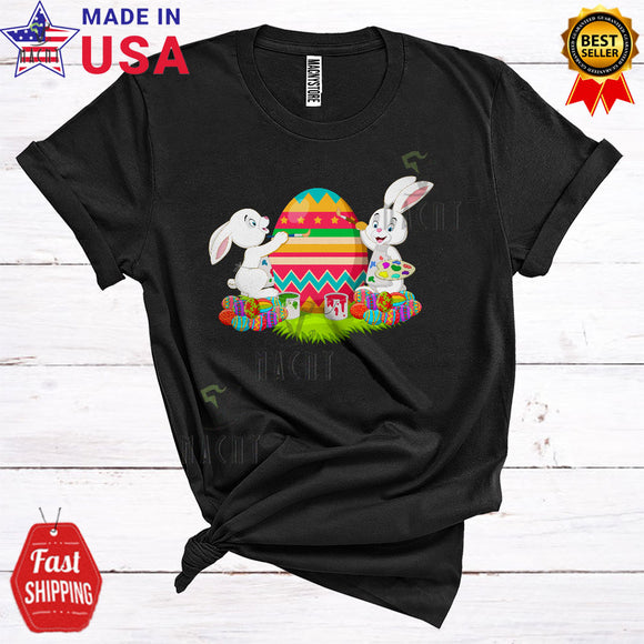 MacnyStore - Two Bunnies Painting Easter Egg Cute Cool Easter Day Bunny Eggs Artist Egg Hunt Lover T-Shirt