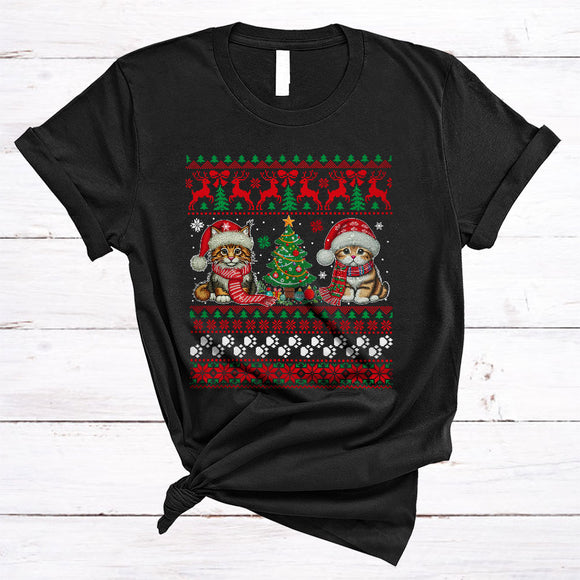 MacnyStore - Two Santa Cat With Christmas Tree, Adorable Funny X-mas Sweater Kitten, Family Group T-Shirt