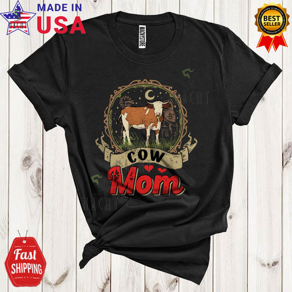MacnyStore - Vintage Cow Mom Cute Cool Mother's Day Cow Farmer Farm Matching Family Group T-Shirt