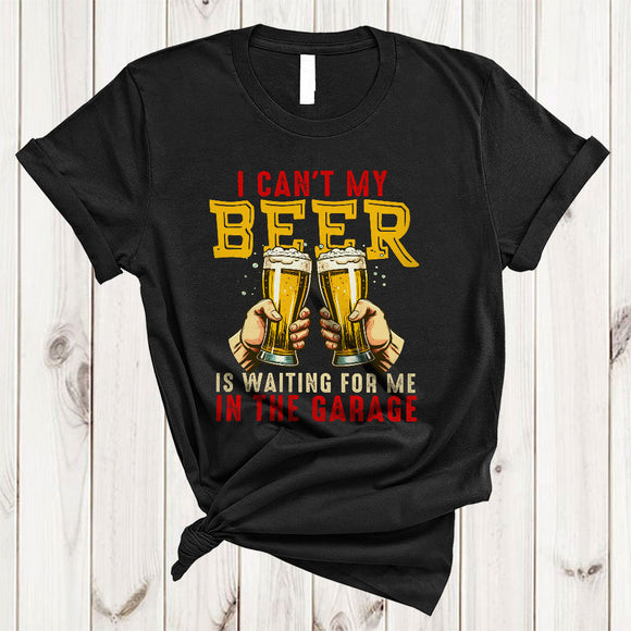 MacnyStore - I Can't My Beer Is Waiting For Me In The Garage, Cool Vintage X-mas Drinking, Christmas Drunk T-Shirt