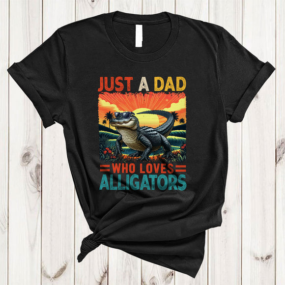 MacnyStore - Vintage Just A Dad Who Loves Alligators, Awesome Father's Day Wild Animal, Dad Family Group T-Shirt