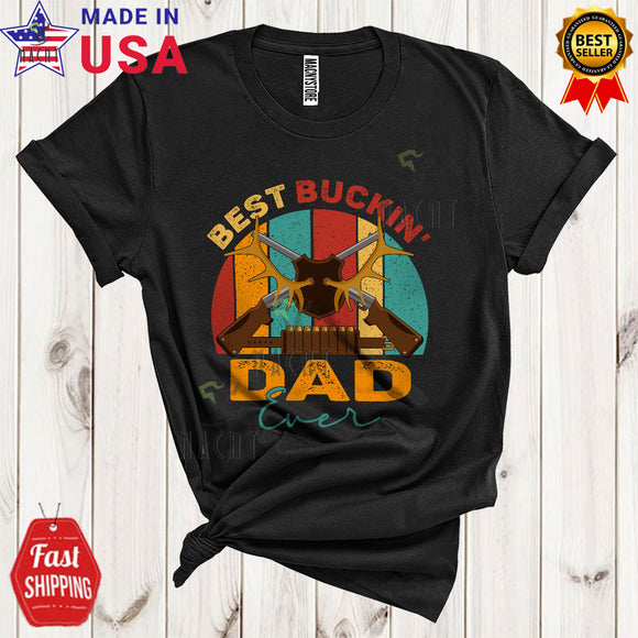MacnyStore - Vintage Retro Best Buckin' Dad Ever Cool Funny Father's Day Matching Family Group Hunting Hunter T-Shirt