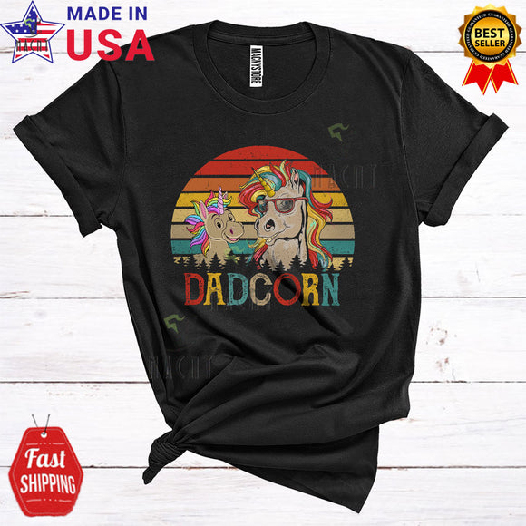 MacnyStore - Vintage Retro Dadacorn Cool Happy Father's Day Matching Family Group Dad Baby Unicorn Lover T-Shirt