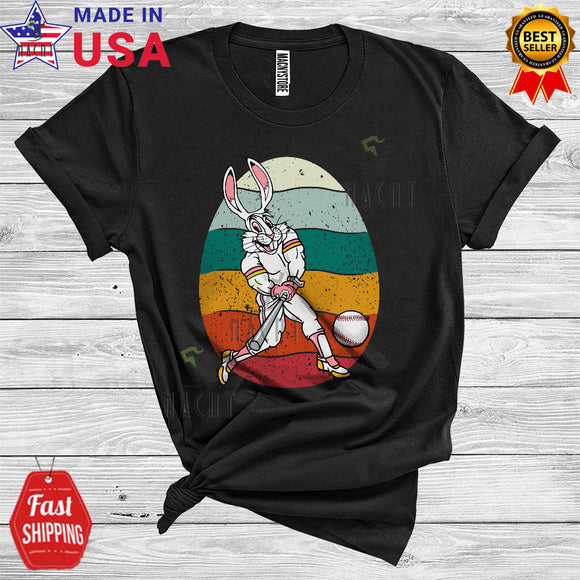 MacnyStore - Vintage Retro Egg Shape Bunny Playing Baseball Cool Funny Easter Sport Player Team T-Shirt