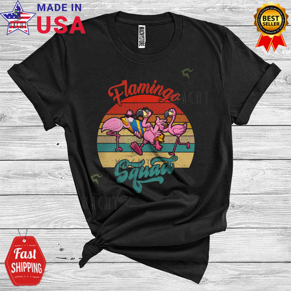 MacnyStore - Vintage Retro Flamingo Squad Cool Funny Summer Vacation Flamingo Wearing Sunglasses Animal Lover T-Shirt