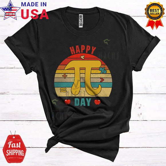 MacnyStore - Vintage Retro Happy Pi Day Funny Cute Pi Day Math Logic Pi Symbol Matching Teacher Student Math T-Shirt