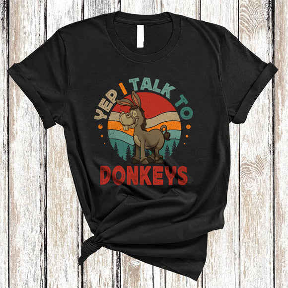 MacnyStore - Vintage Retro I Talk To Donkeys, Adorable Farm Animal Lover, Matching Farmer Group T-Shirt
