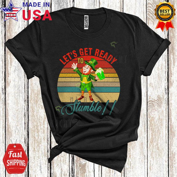 MacnyStore - Vintage Retro Let's Get Ready Stumble Funny Cool St. Patrick's Day Shamrock Leprechaun Drinking Beer T-Shirt