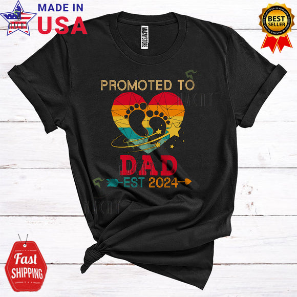 MacnyStore - Vintage Retro Promoted To Dad Est 2024 Funny Pregnancy Hearts Father's Day Family T-Shirt