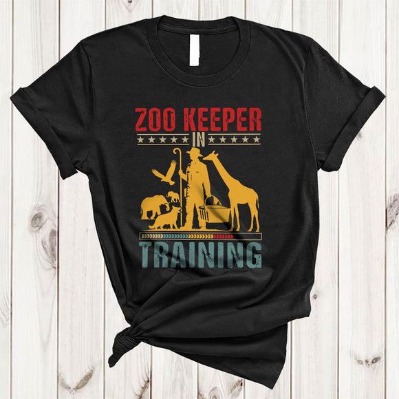 MacnyStore - Vintage Zoo Keeper In Training, Wonderful Proud Zoo Keeper Team, Graduation Graduate Family Group T-Shirt