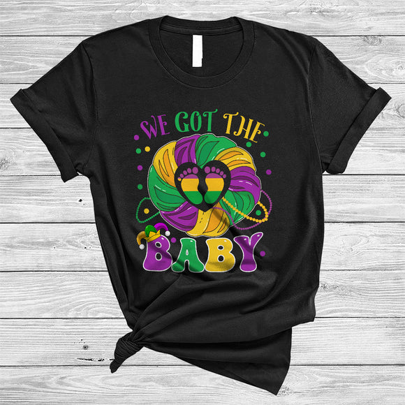 MacnyStore - We Got The Baby, Wonderful Mardi Gras King Cake Beads, Pregnancy Announcement Family T-Shirt