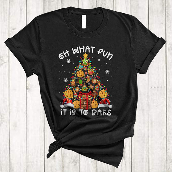 MacnyStore - Oh What Fun It Is To Bake, Cheerful Christmas Lights Tree Cookie, Cookie Lover X-mas Group T-Shirt
