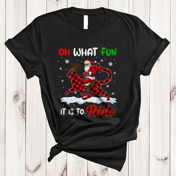 MacnyStore - Oh What Fun It Is To Ride, Awesome Santa Riding Cat Red Plaid Reindeer, X-mas Animal T-Shirt