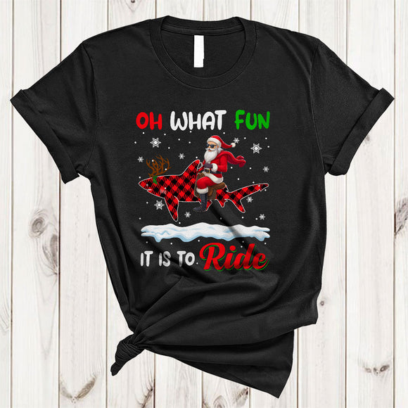 MacnyStore - Oh What Fun It Is To Ride, Awesome Santa Riding Shark Red Plaid Reindeer, X-mas Animal T-Shirt